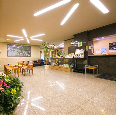 Front Desk/Lobby