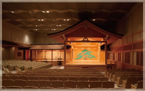 能楽堂